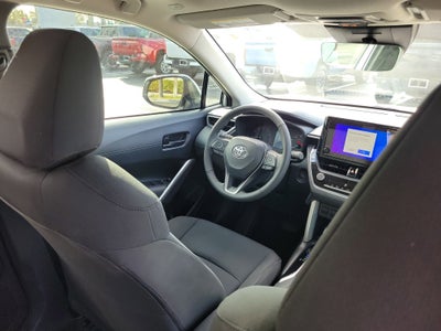 2024 Toyota Corolla Cross LE