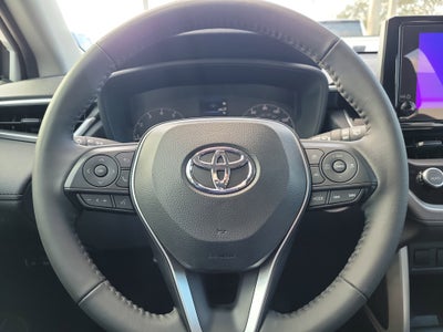 2024 Toyota Corolla Cross LE