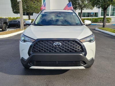2024 Toyota Corolla Cross LE