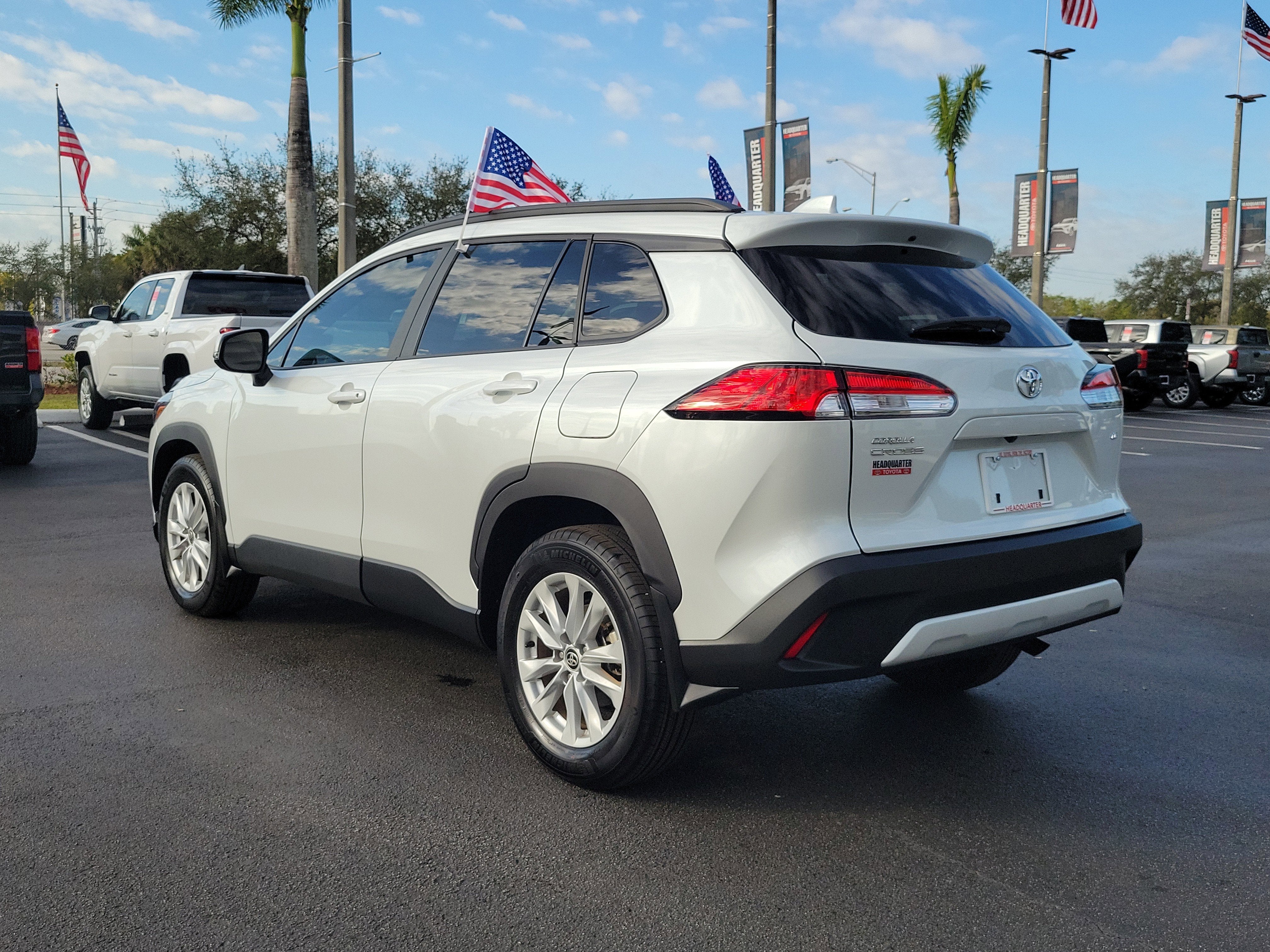 2024 Toyota Corolla Cross LE