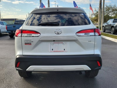 2024 Toyota Corolla Cross LE