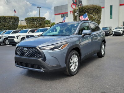 2023 Toyota Corolla Cross LE