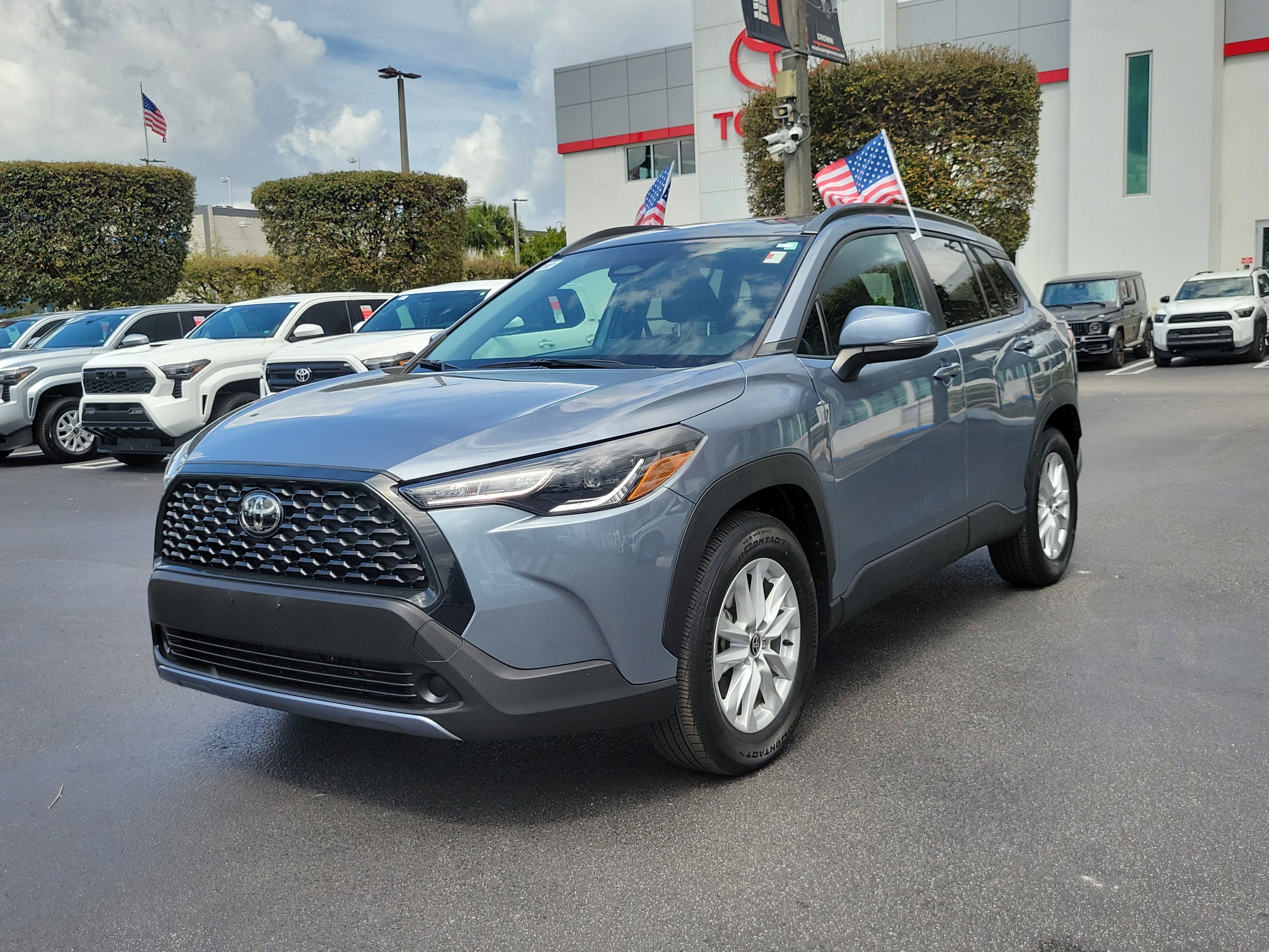 2023 Toyota Corolla Cross LE