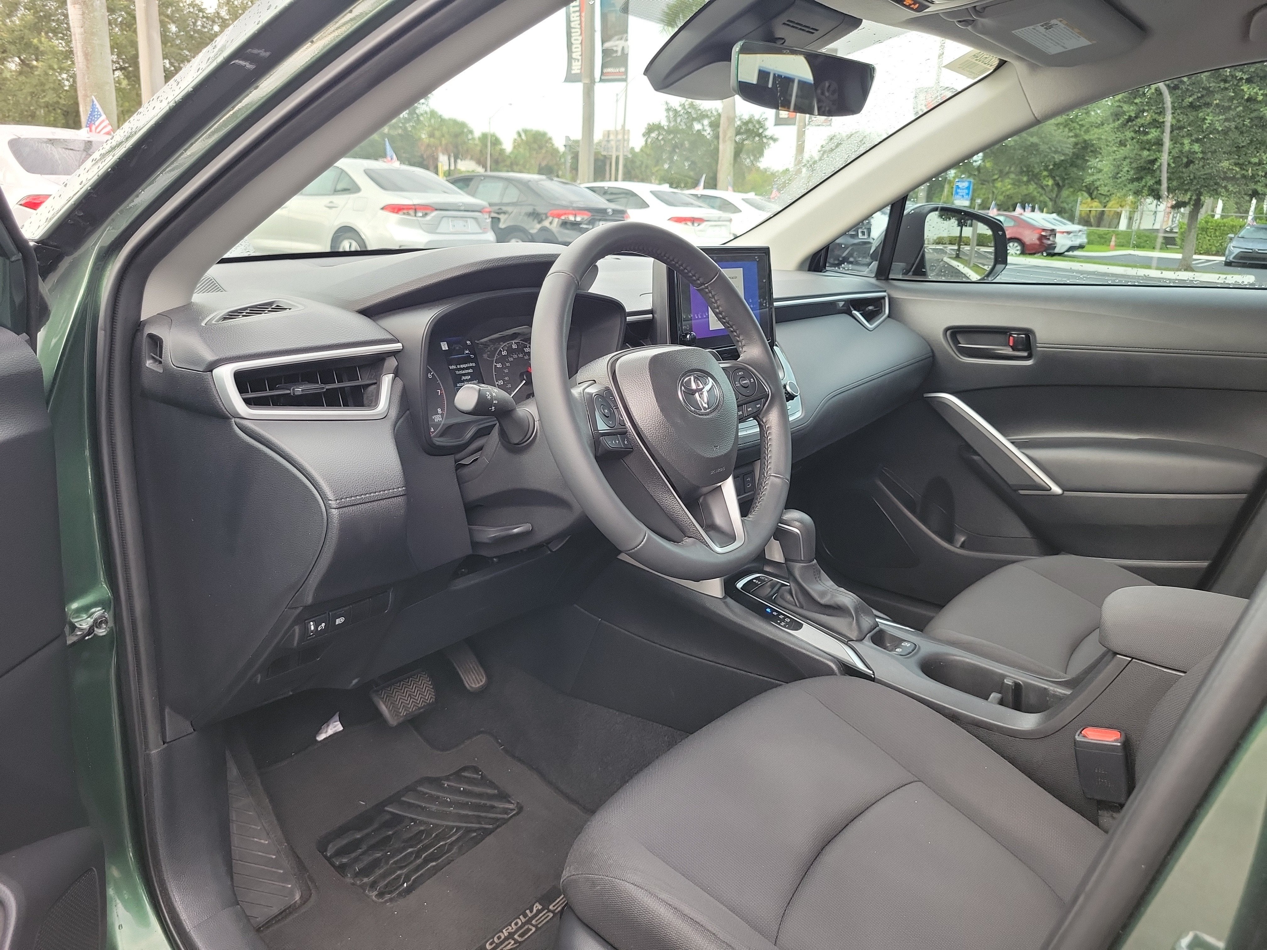 2025 Toyota Corolla Cross LE