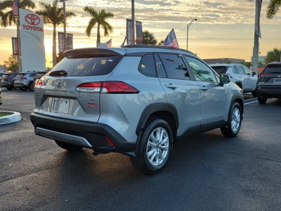 2023 Toyota Corolla Cross LE