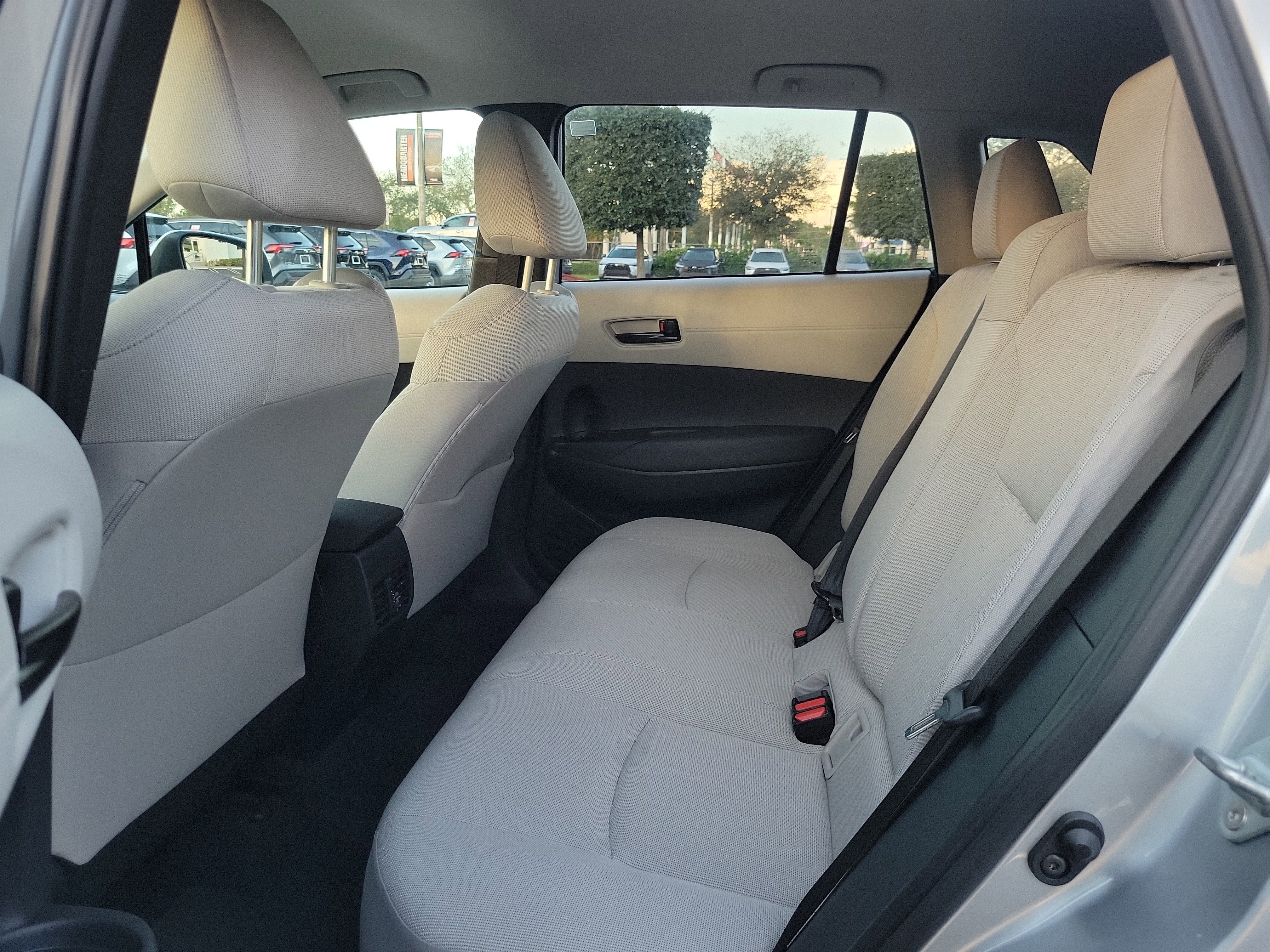 2023 Toyota Corolla Cross LE