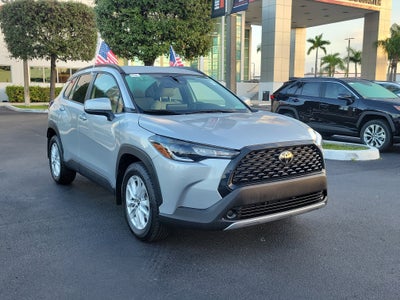 2023 Toyota Corolla Cross LE