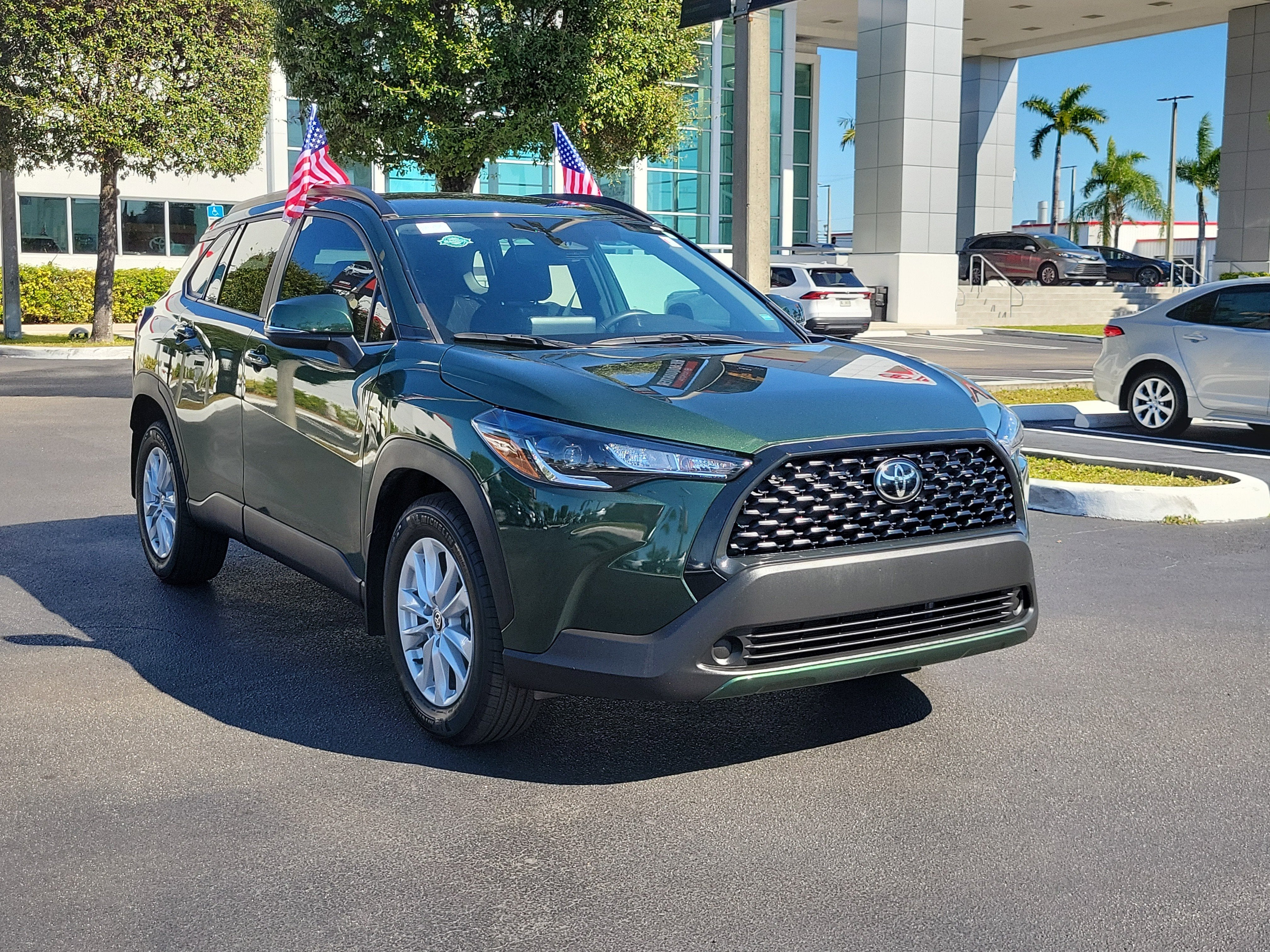 2024 Toyota Corolla Cross LE