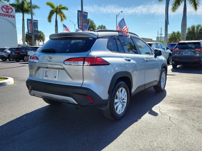 2024 Toyota Corolla Cross LE