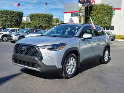 2024 Toyota Corolla Cross LE