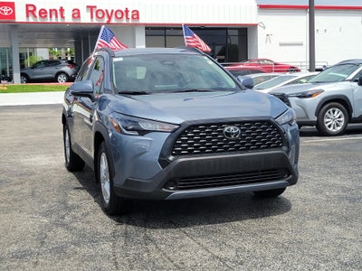 2024 Toyota Corolla Cross LE
