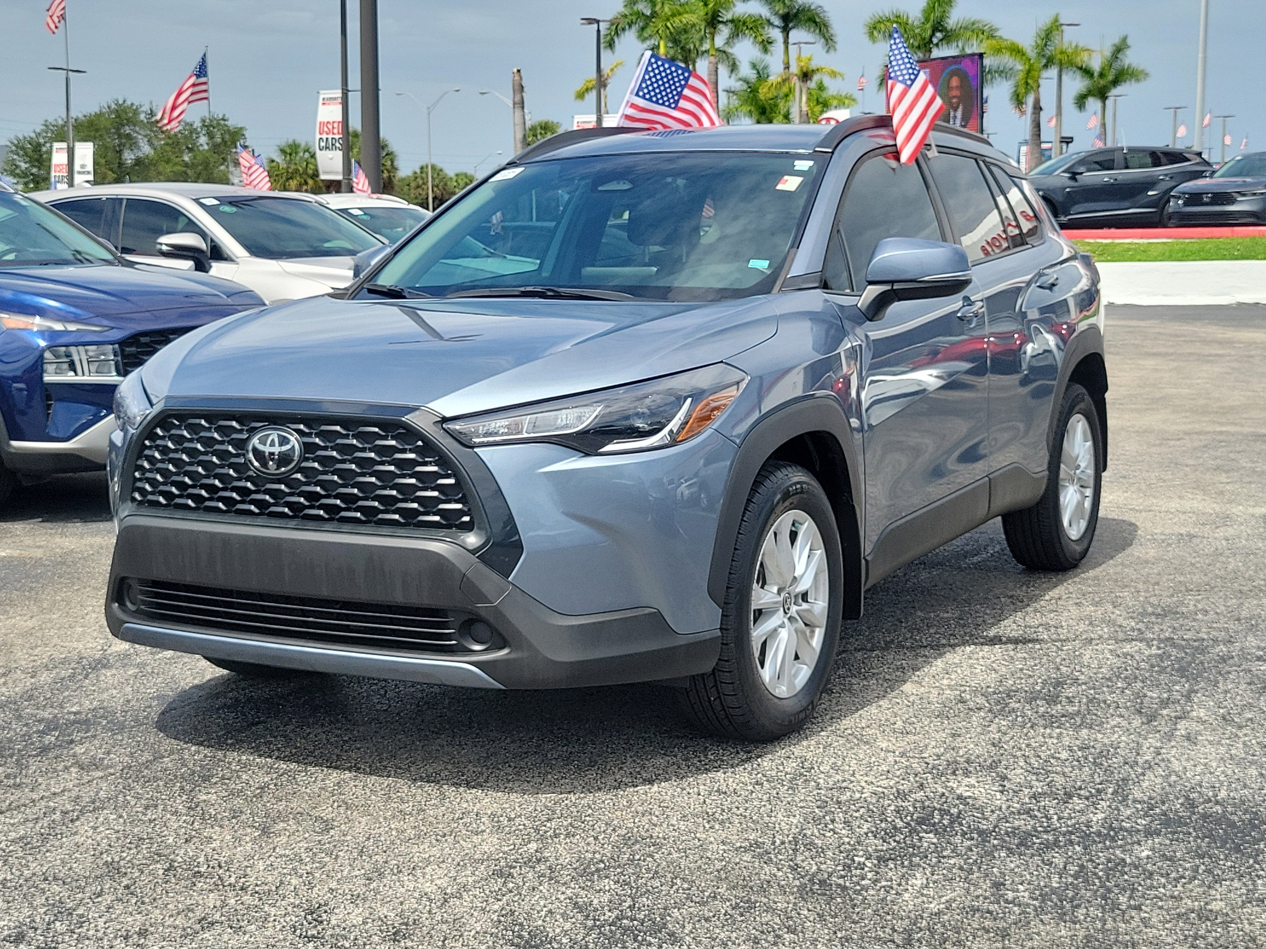 2024 Toyota Corolla Cross LE