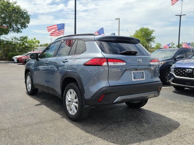 2024 Toyota Corolla Cross LE