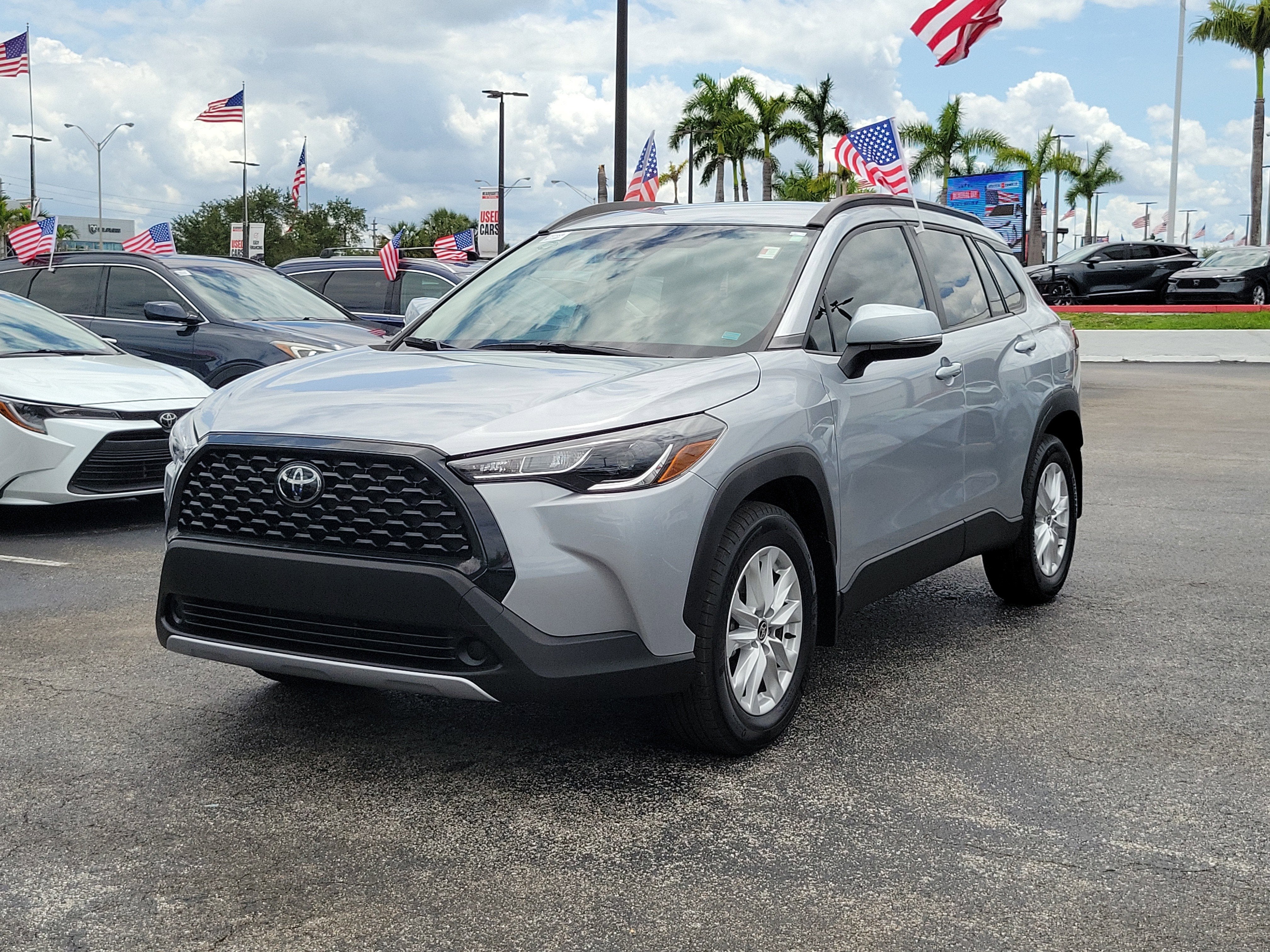 2024 Toyota Corolla Cross LE
