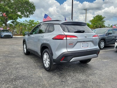 2024 Toyota Corolla Cross LE