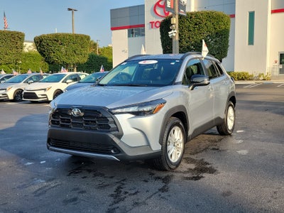 2026 Toyota Corolla Cross LE