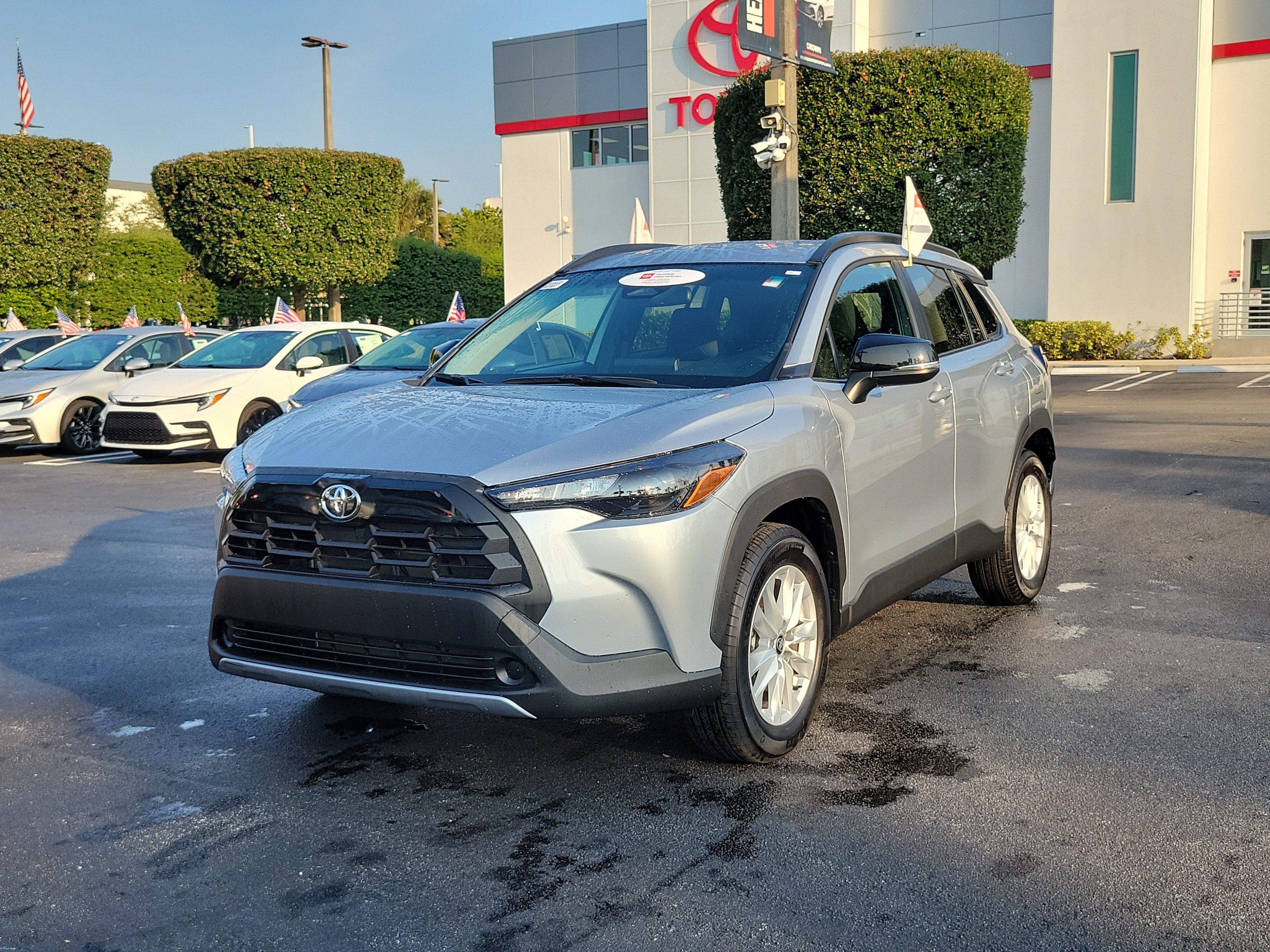 2026 Toyota Corolla Cross LE