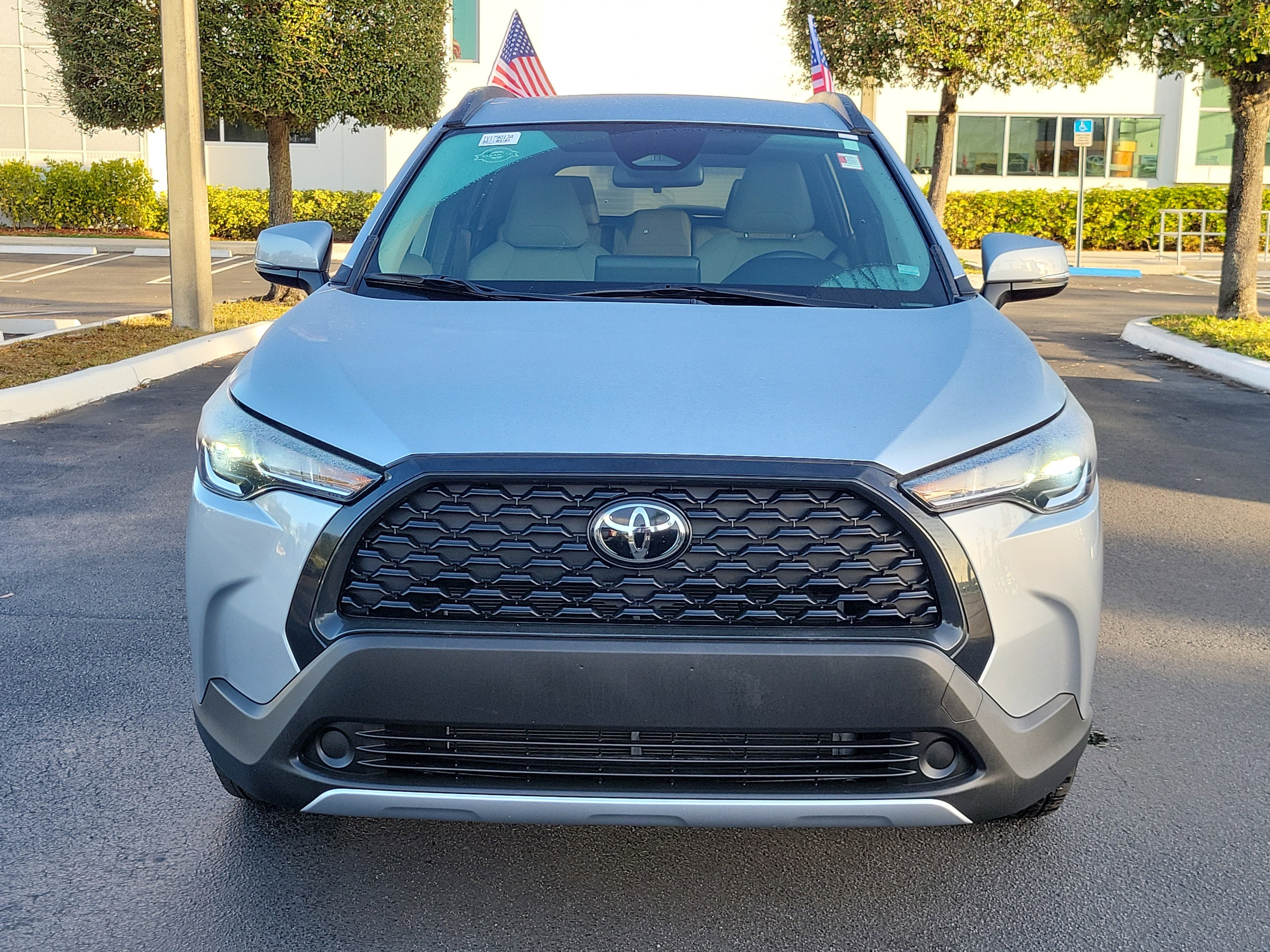 2023 Toyota Corolla Cross LE