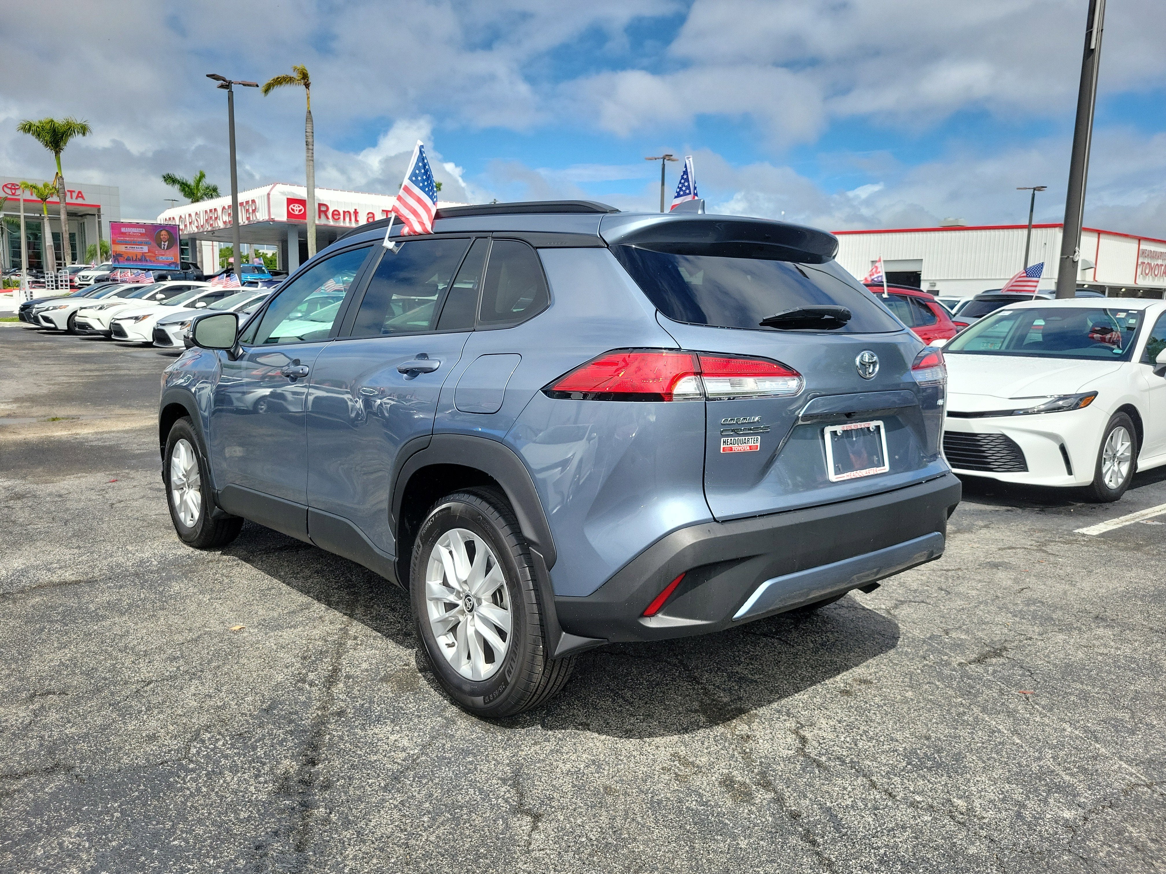 2024 Toyota Corolla Cross LE