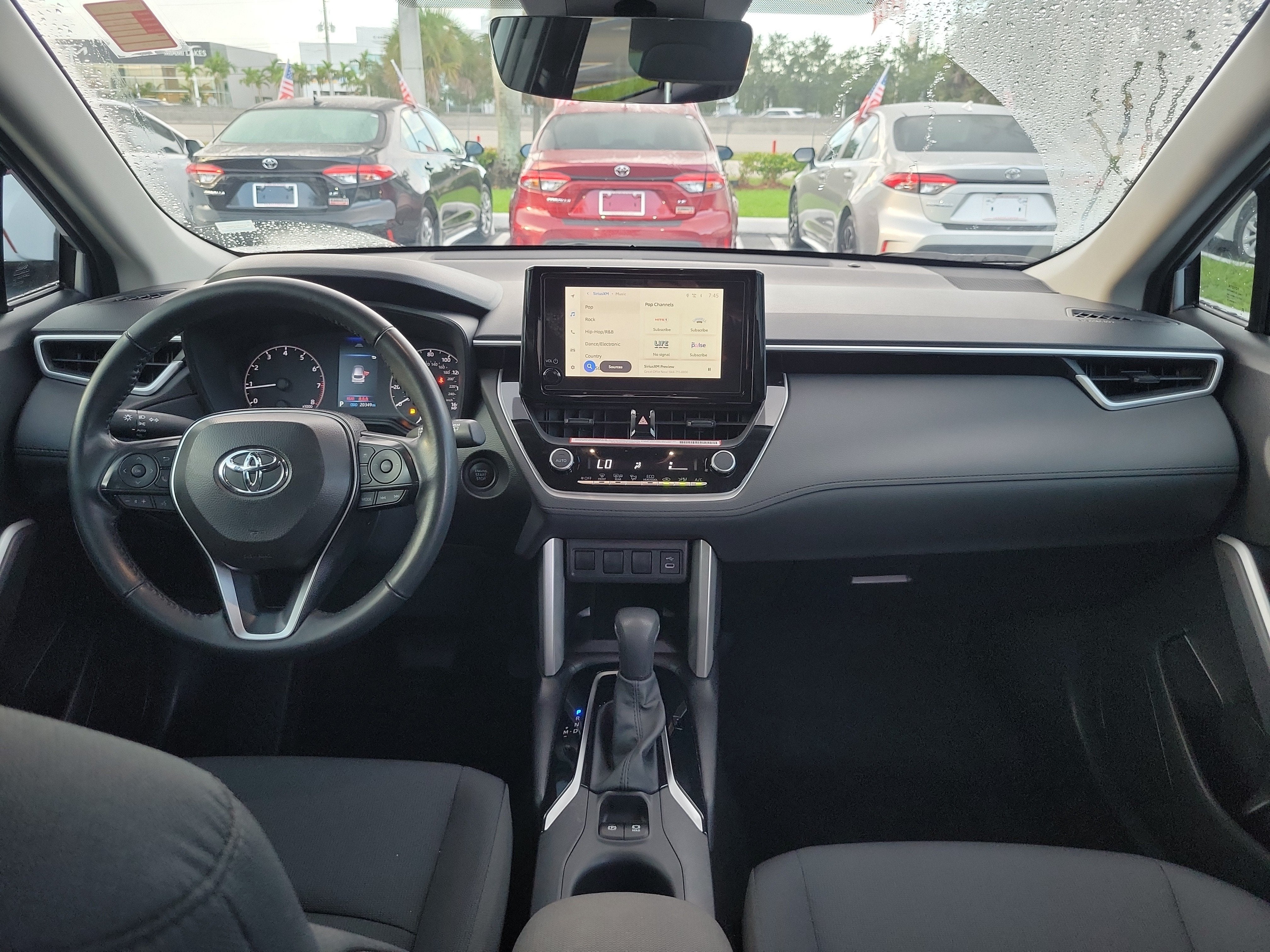 2024 Toyota Corolla Cross LE