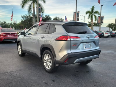 2024 Toyota Corolla Cross LE
