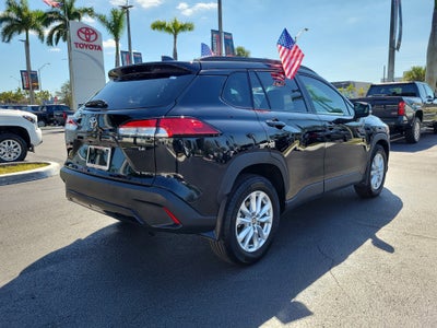 2025 Toyota Corolla Cross LE