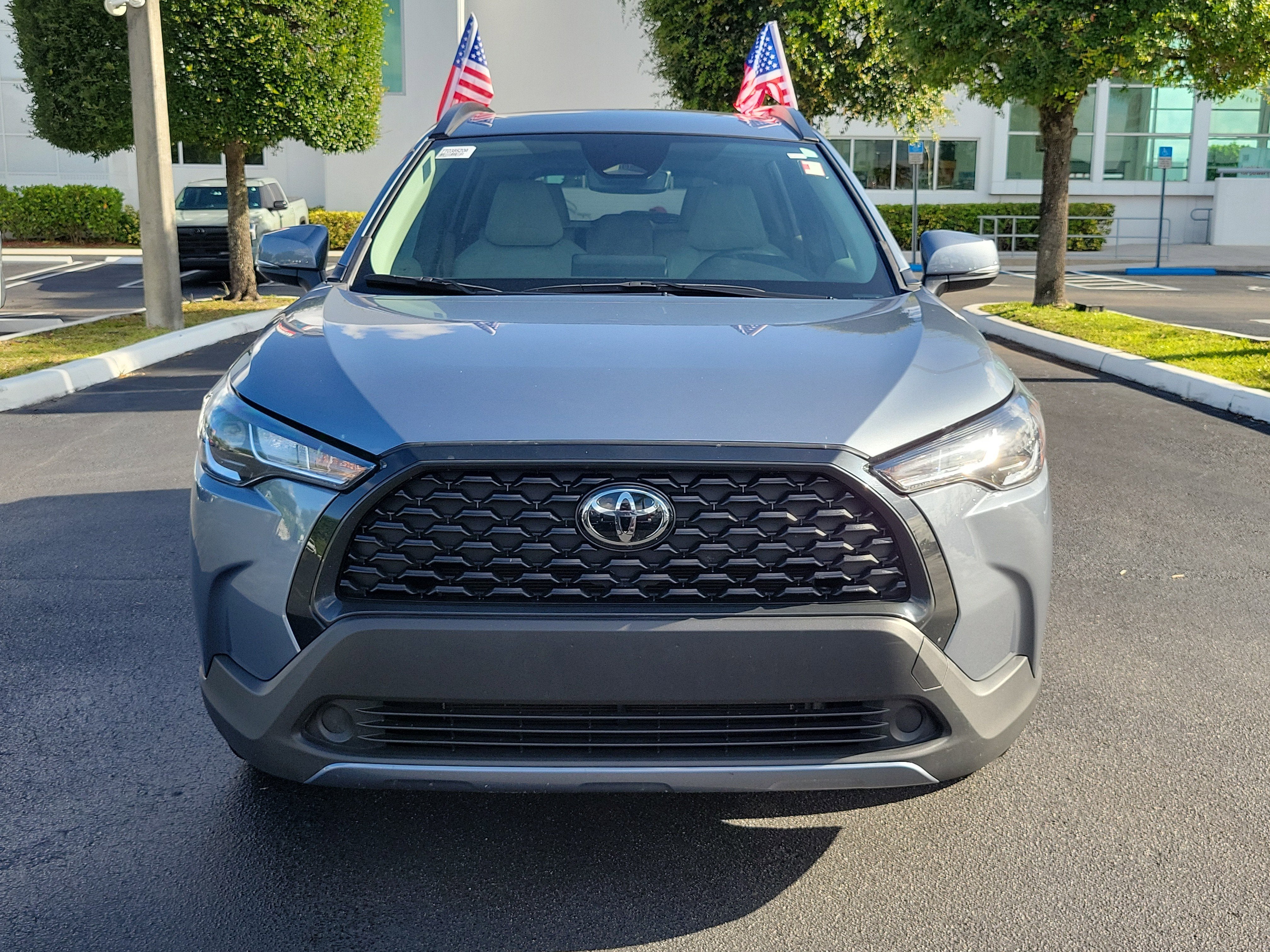 2024 Toyota Corolla Cross LE