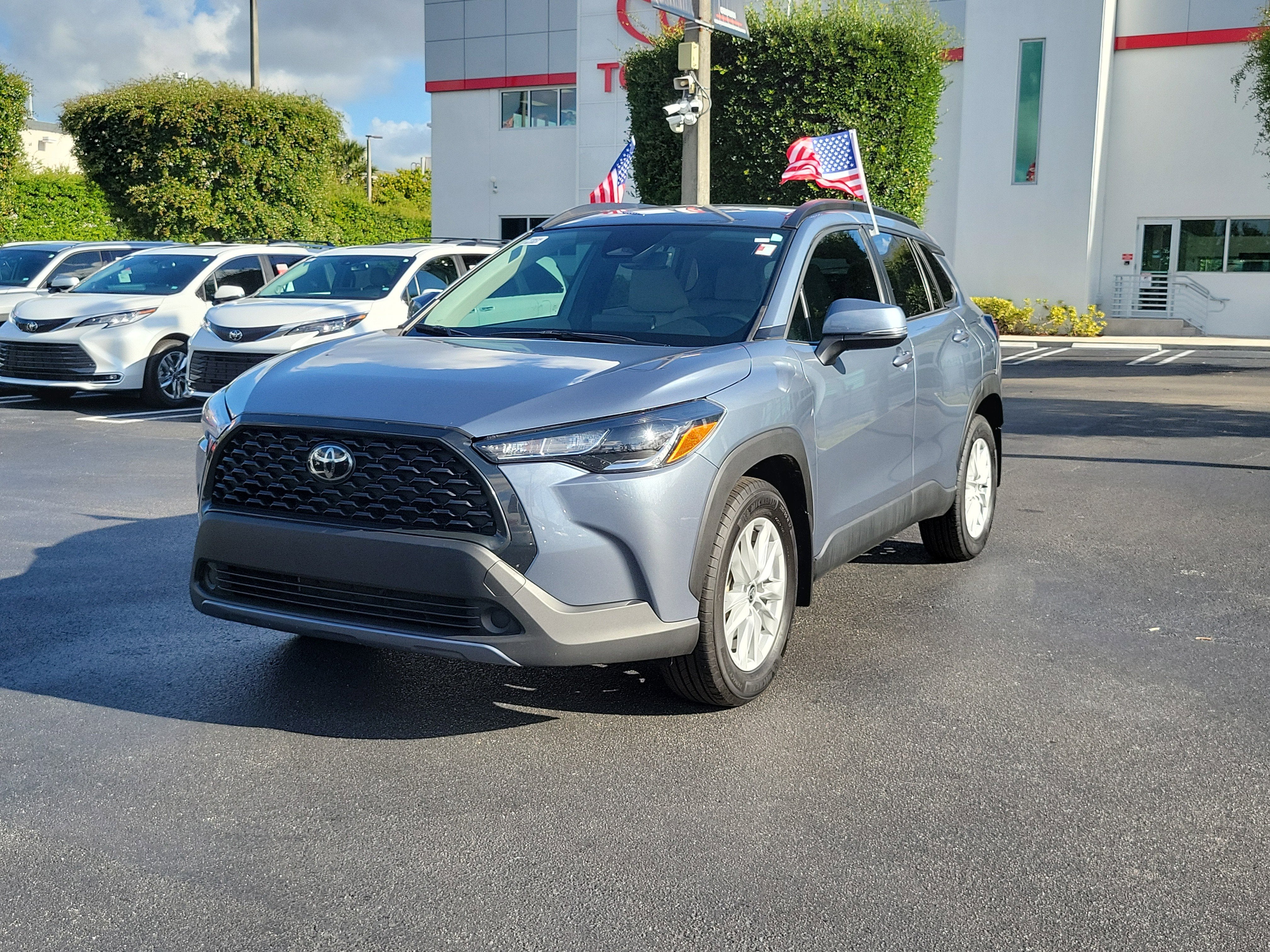2024 Toyota Corolla Cross LE