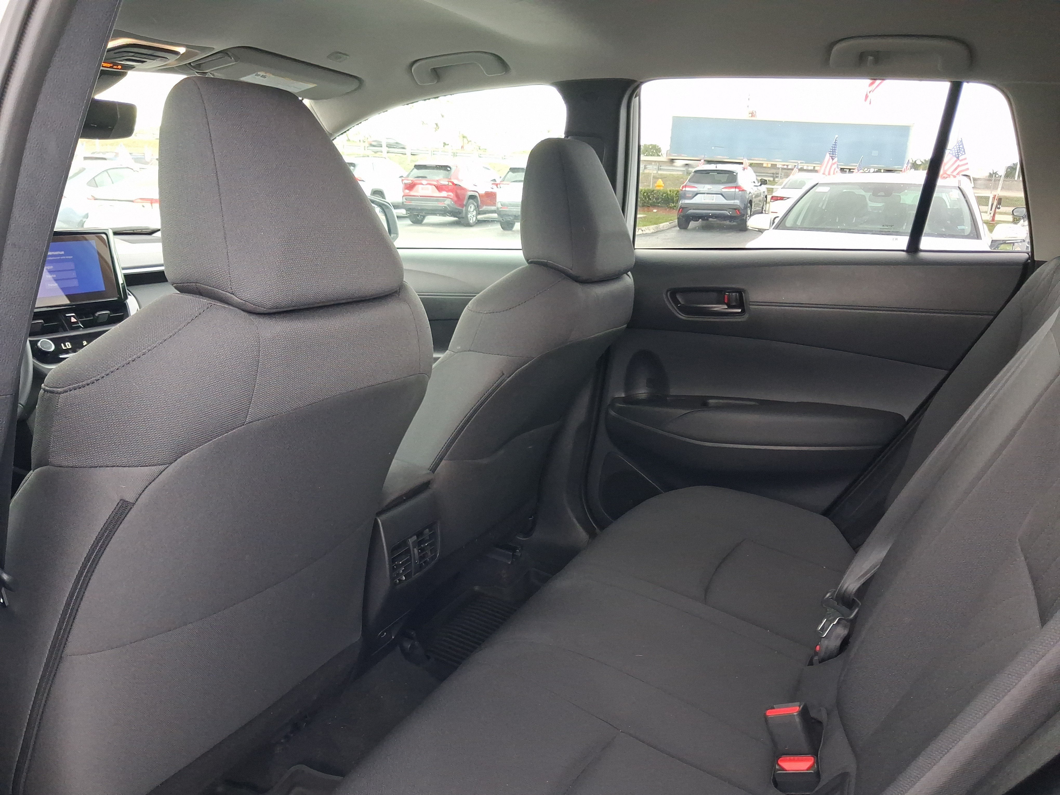 2025 Toyota Corolla Cross LE