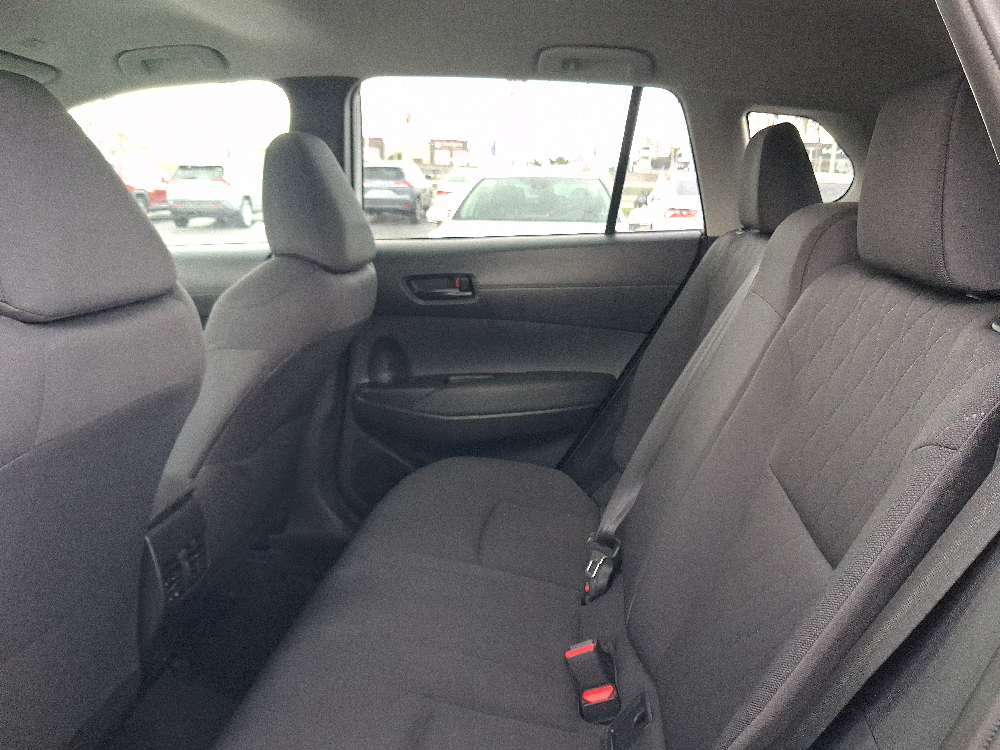 2025 Toyota Corolla Cross LE