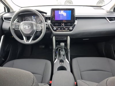 2025 Toyota Corolla Cross LE