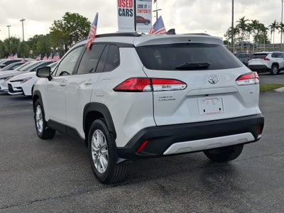 2025 Toyota Corolla Cross LE