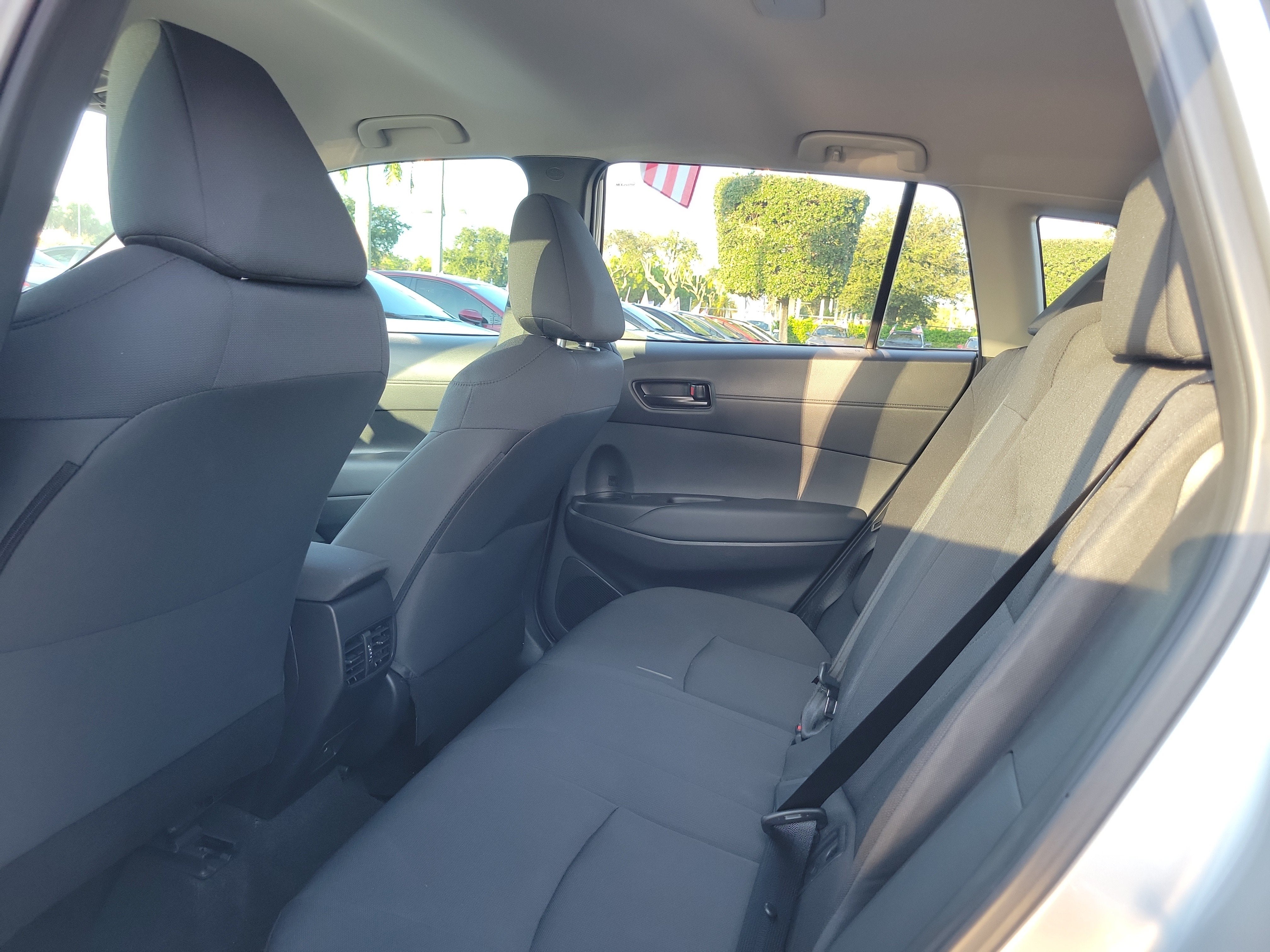 2025 Toyota Corolla Cross LE