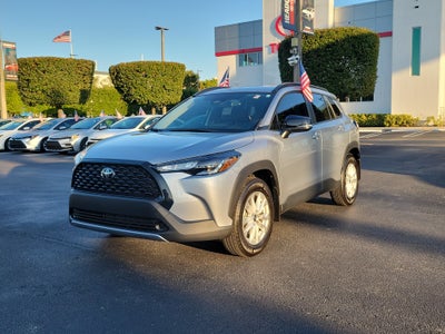 2025 Toyota Corolla Cross LE