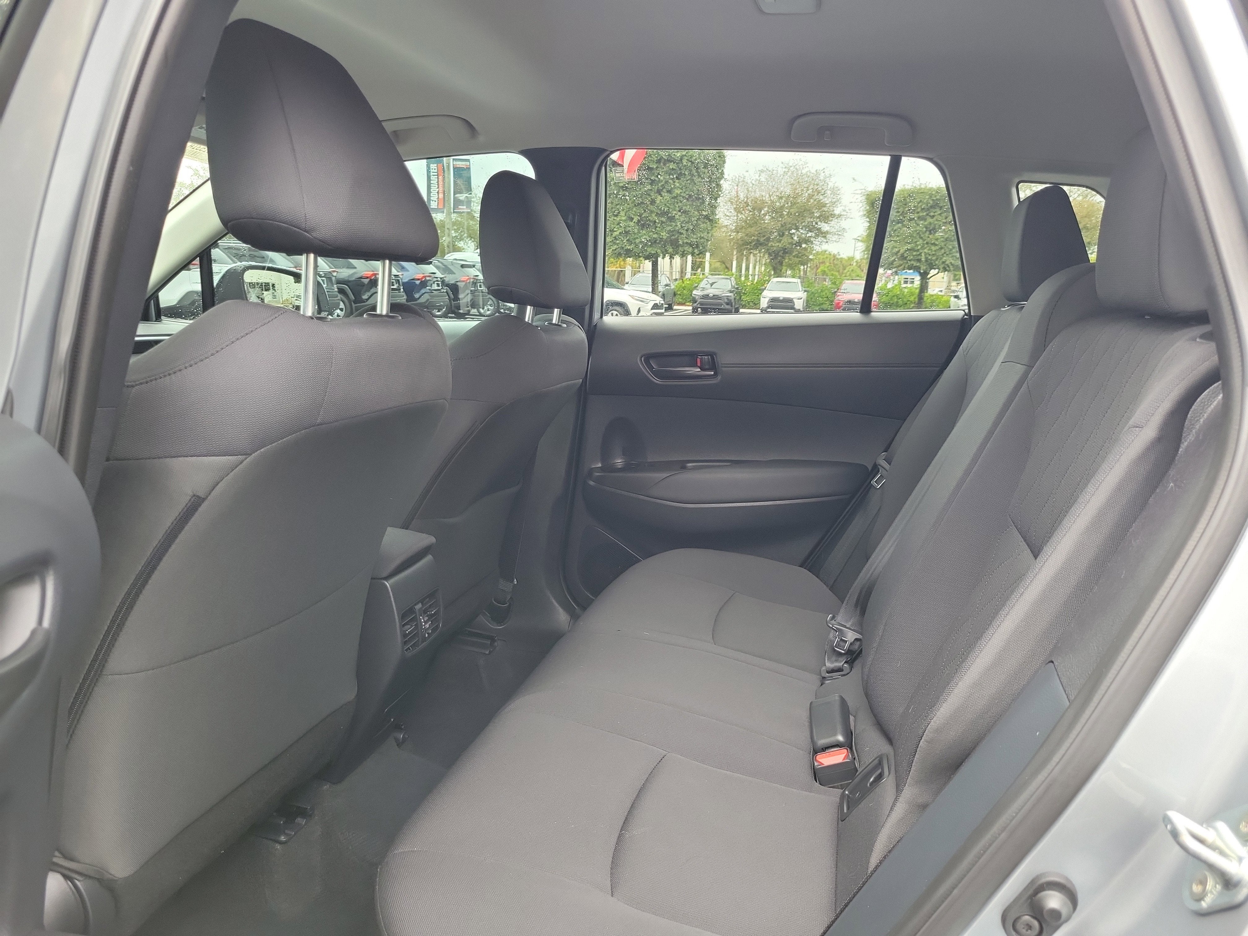 2024 Toyota Corolla Cross LE