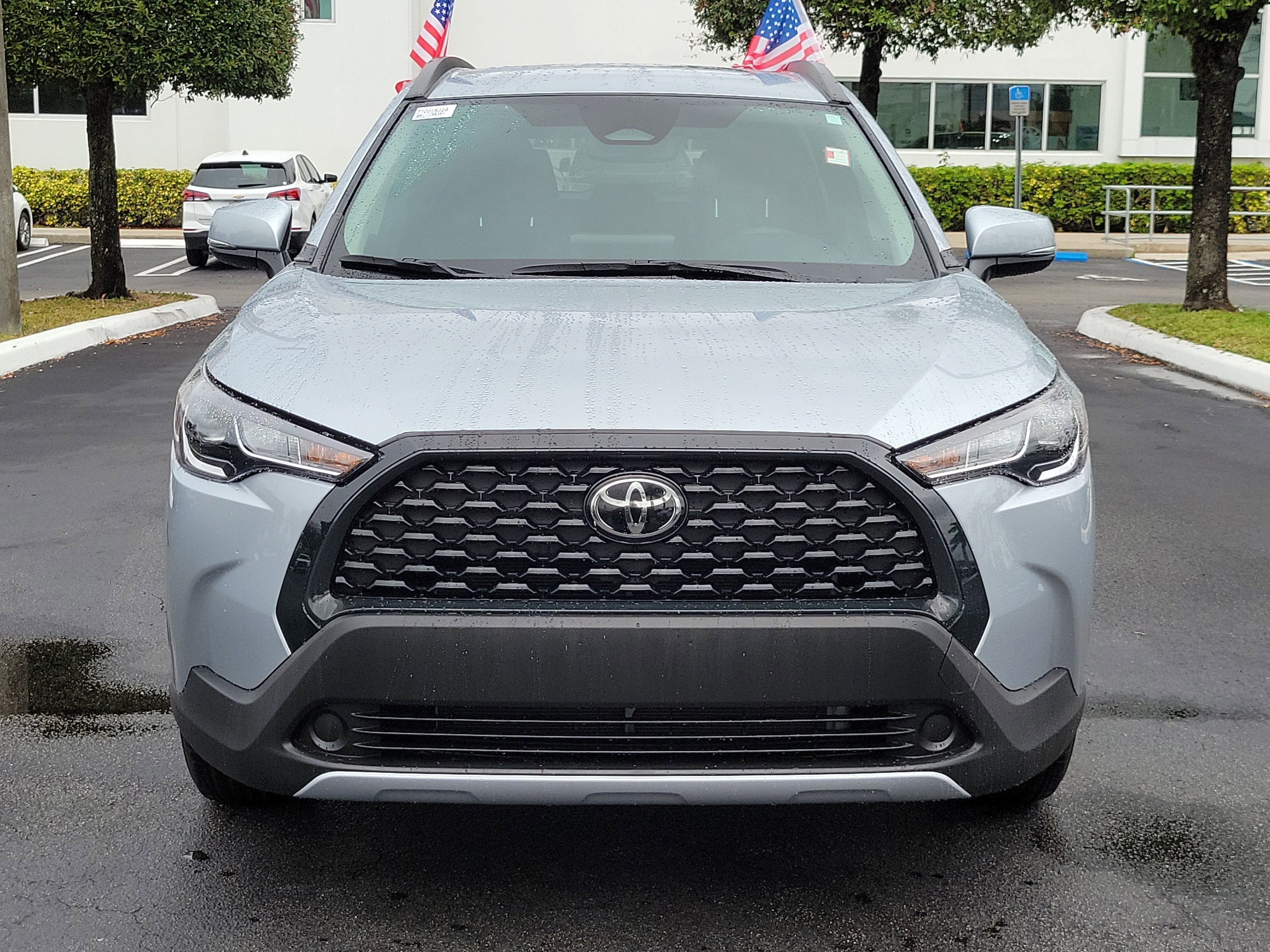 2024 Toyota Corolla Cross LE