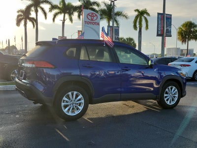 2024 Toyota Corolla Cross LE
