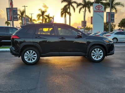 2024 Toyota Corolla Cross LE