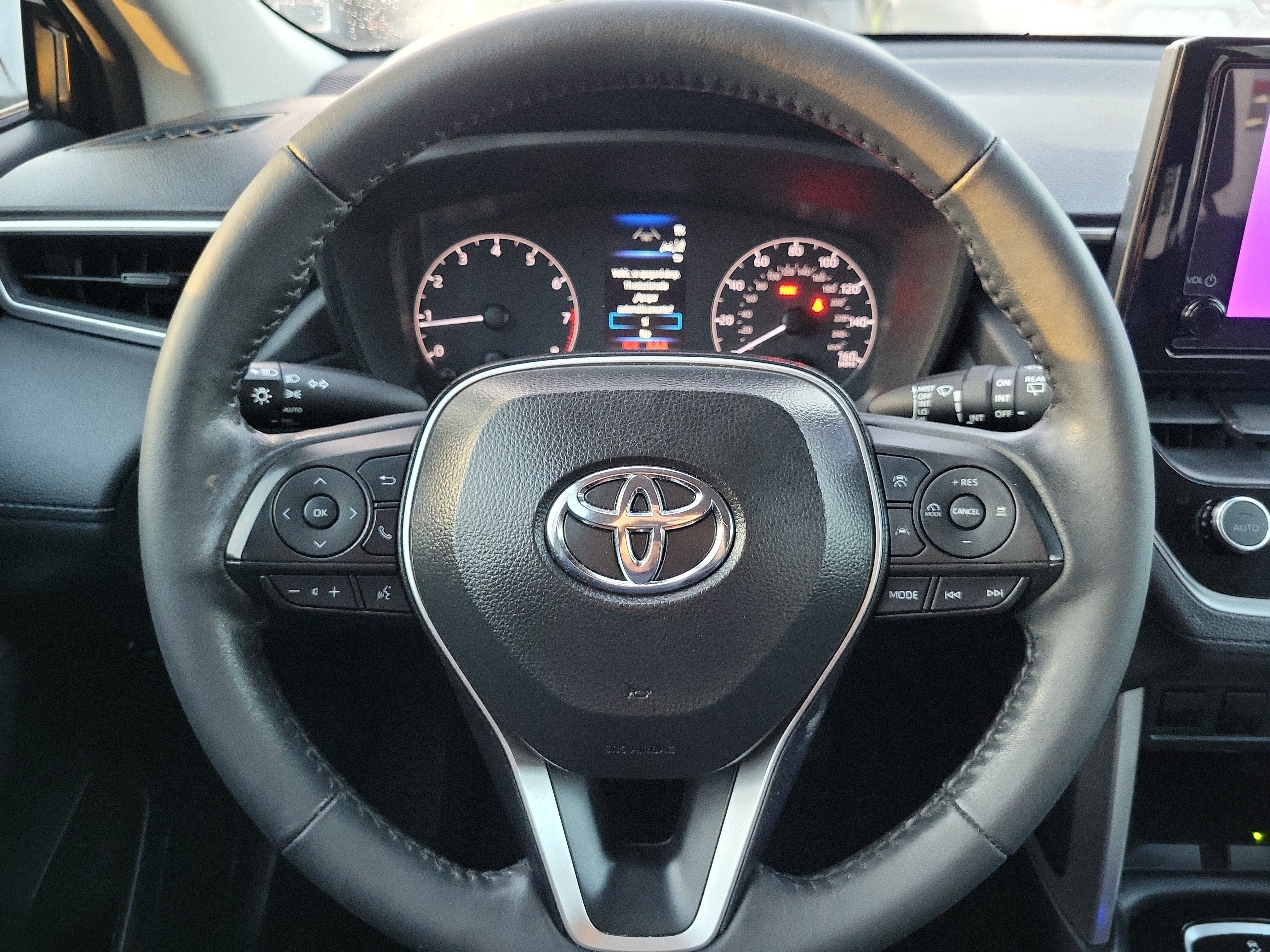 2024 Toyota Corolla Cross LE