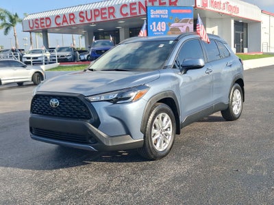 2024 Toyota Corolla Cross LE