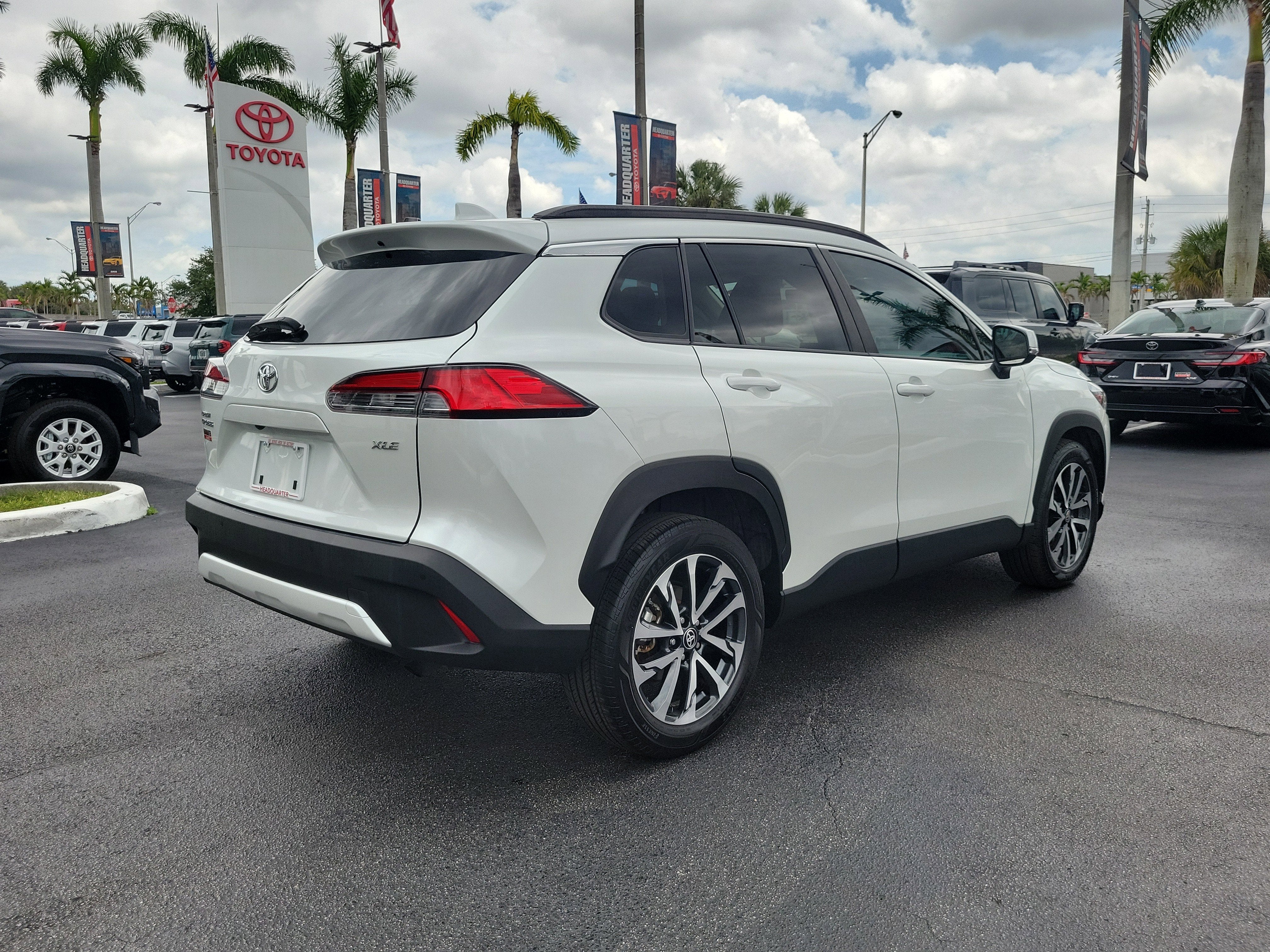 2023 Toyota Corolla Cross XLE