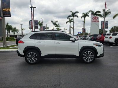2023 Toyota Corolla Cross XLE