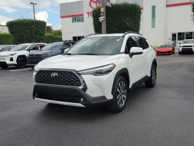 2023 Toyota Corolla Cross XLE