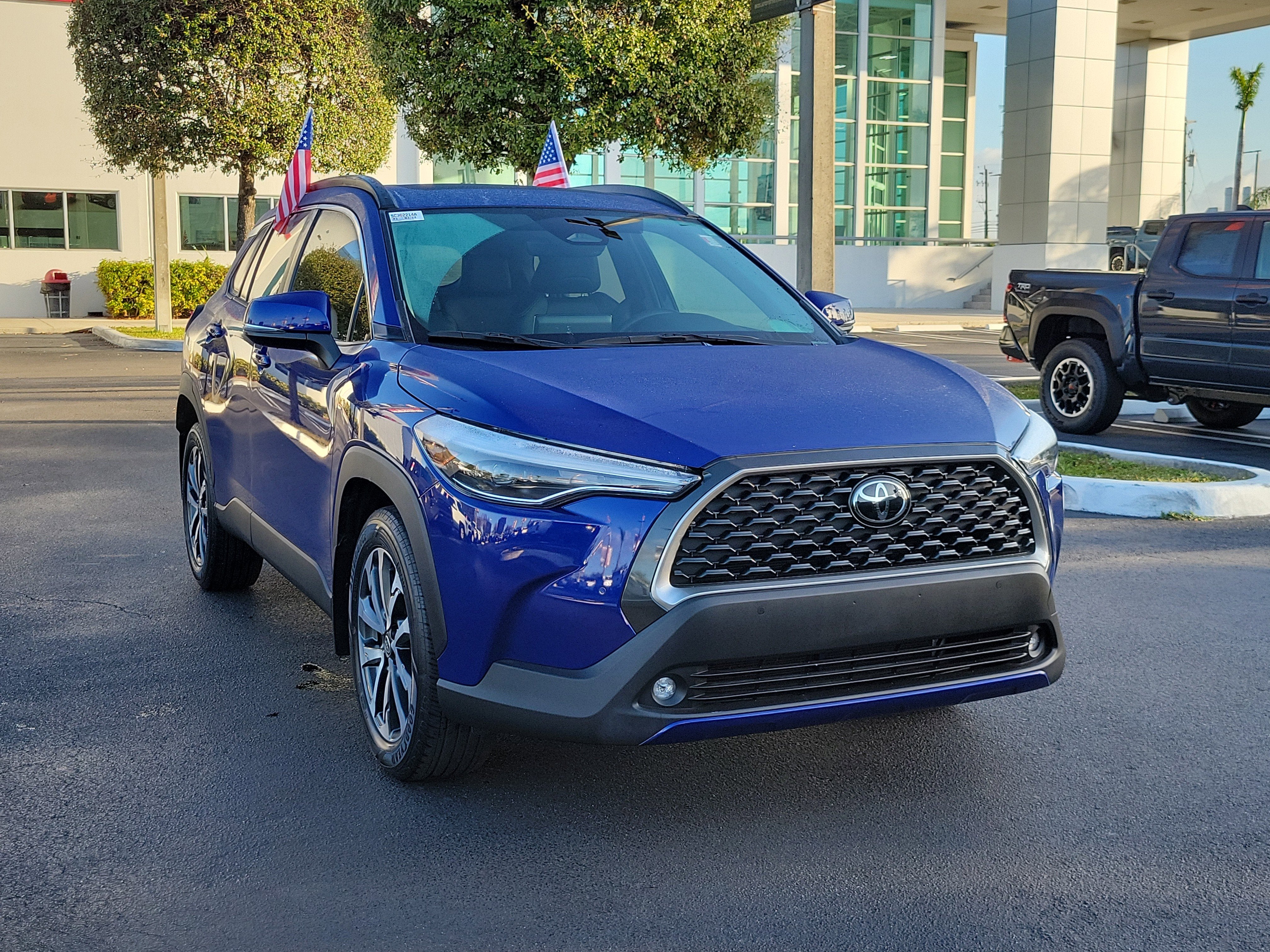 2023 Toyota Corolla Cross XLE