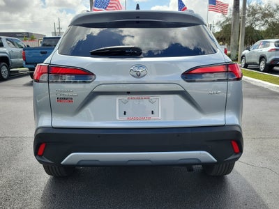 2025 Toyota Corolla Cross XLE
