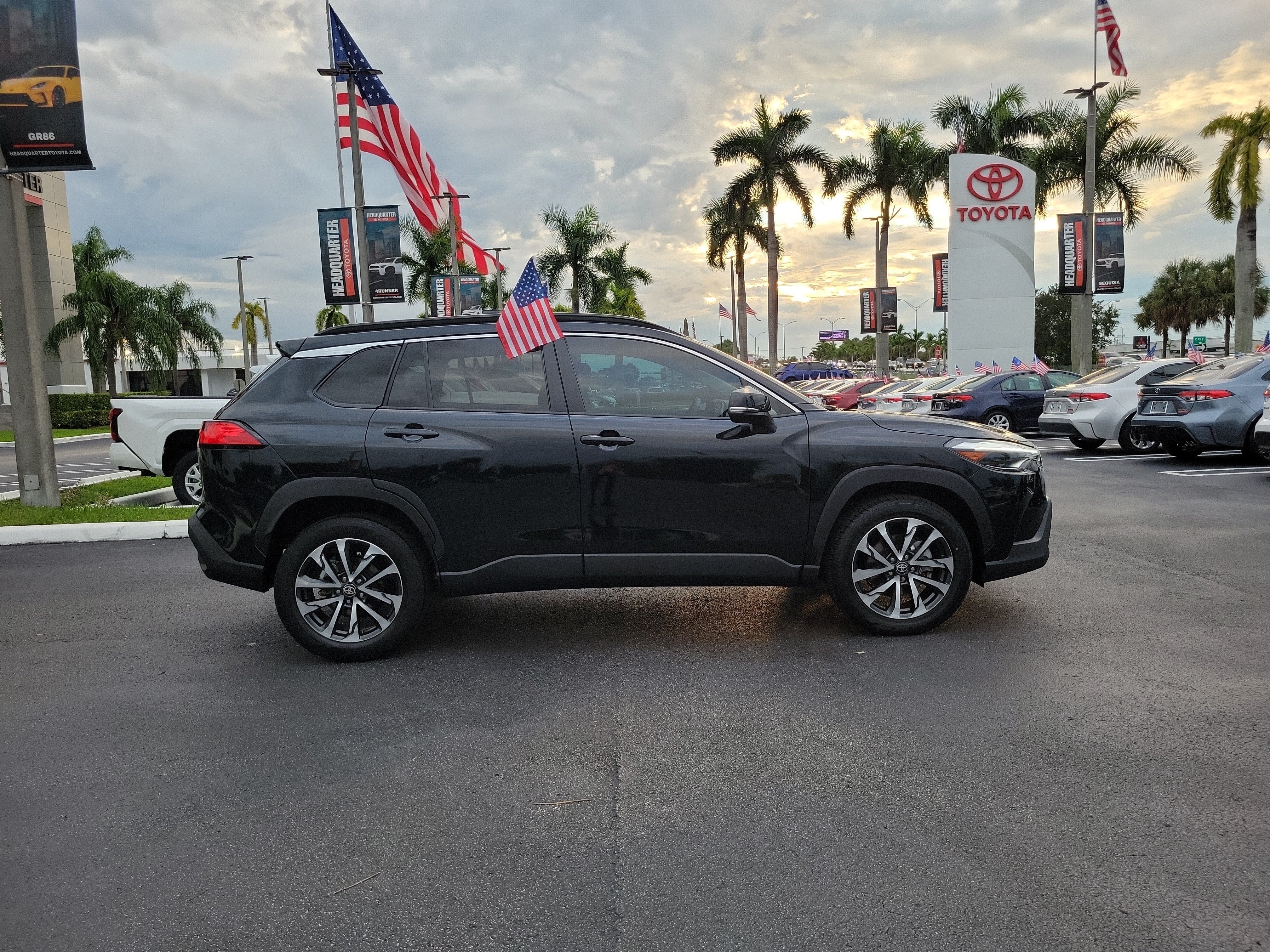 2025 Toyota Corolla Cross XLE