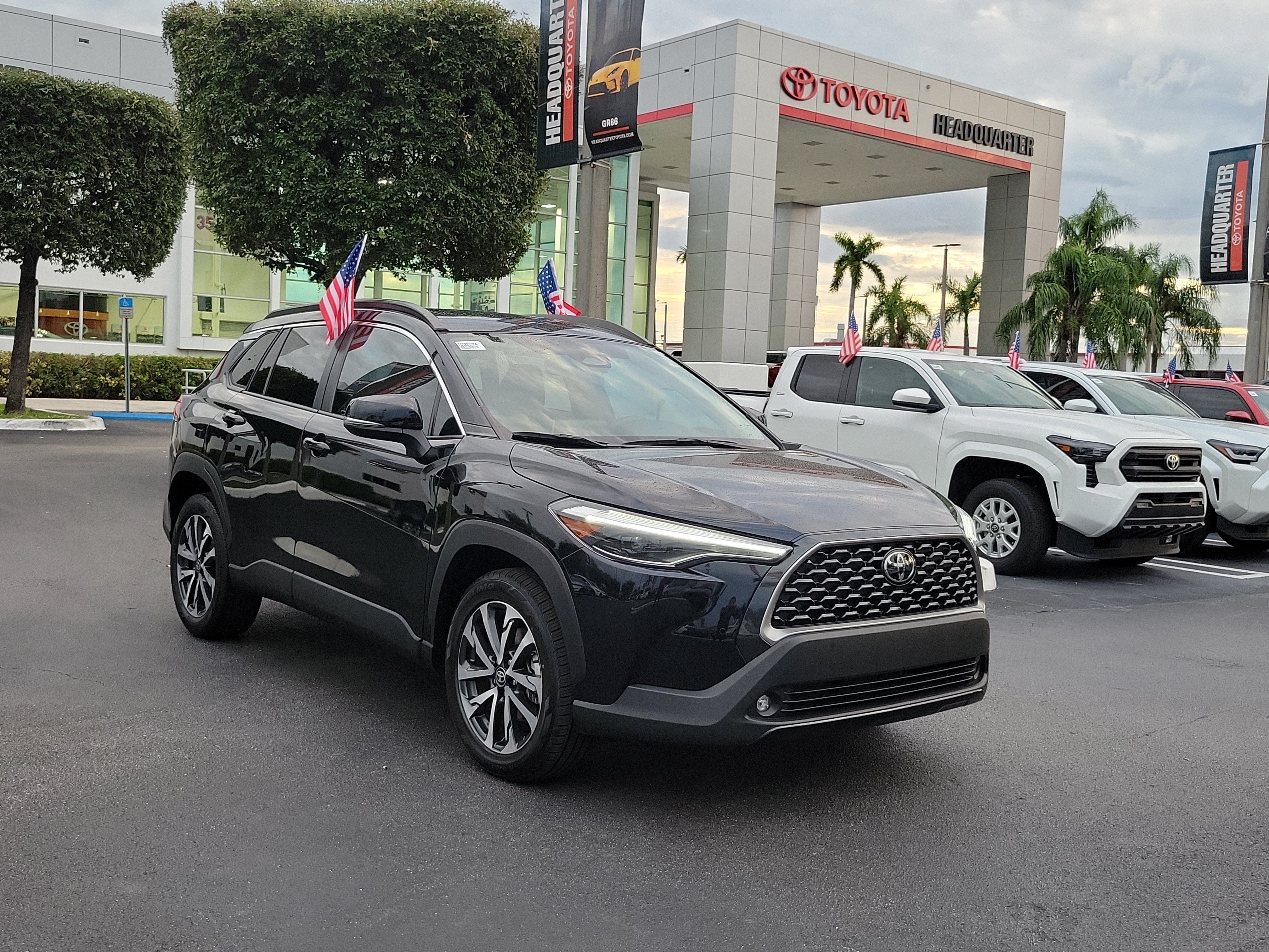 2025 Toyota Corolla Cross XLE