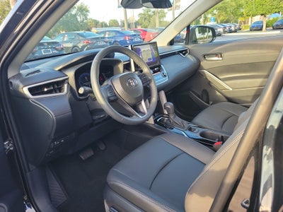 2025 Toyota Corolla Cross XLE
