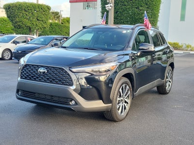 2025 Toyota Corolla Cross XLE