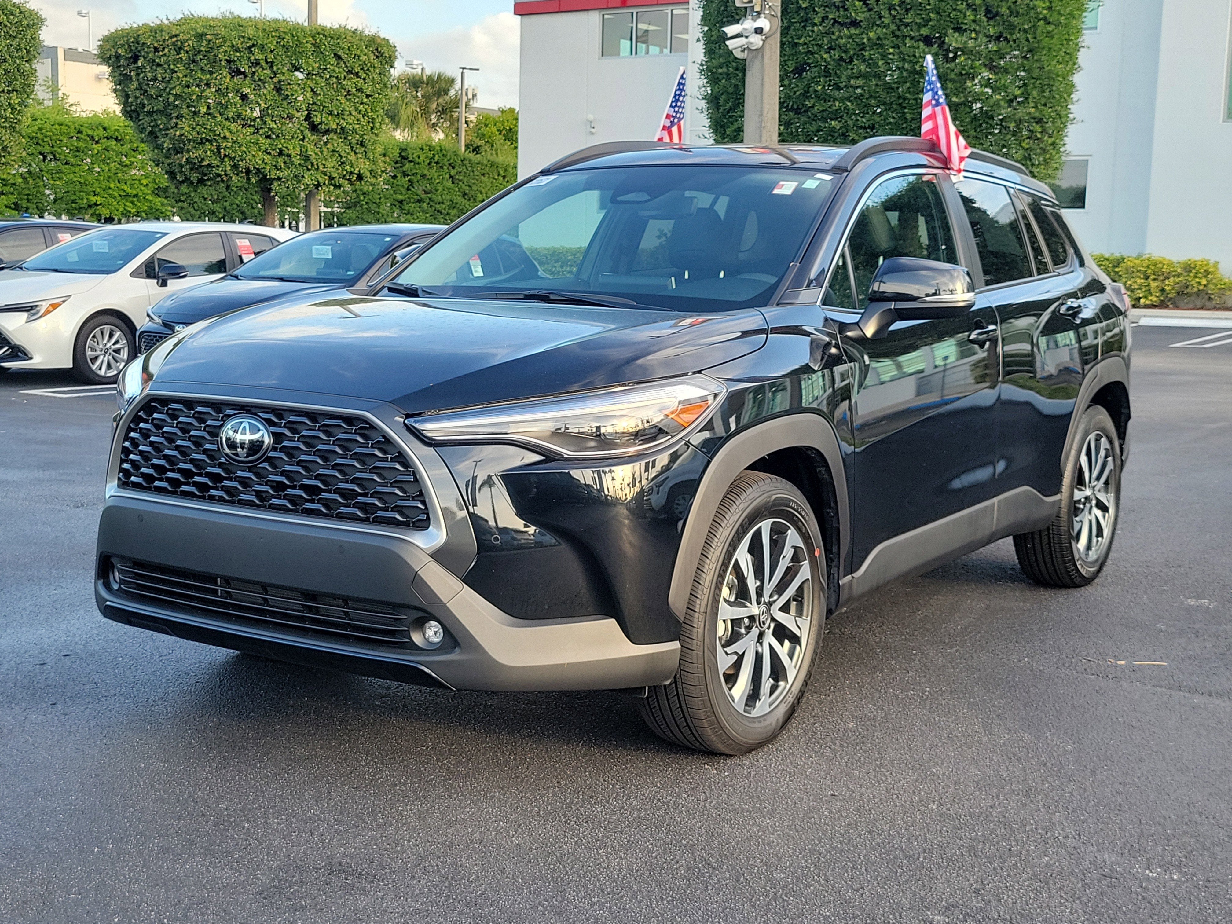 2025 Toyota Corolla Cross XLE